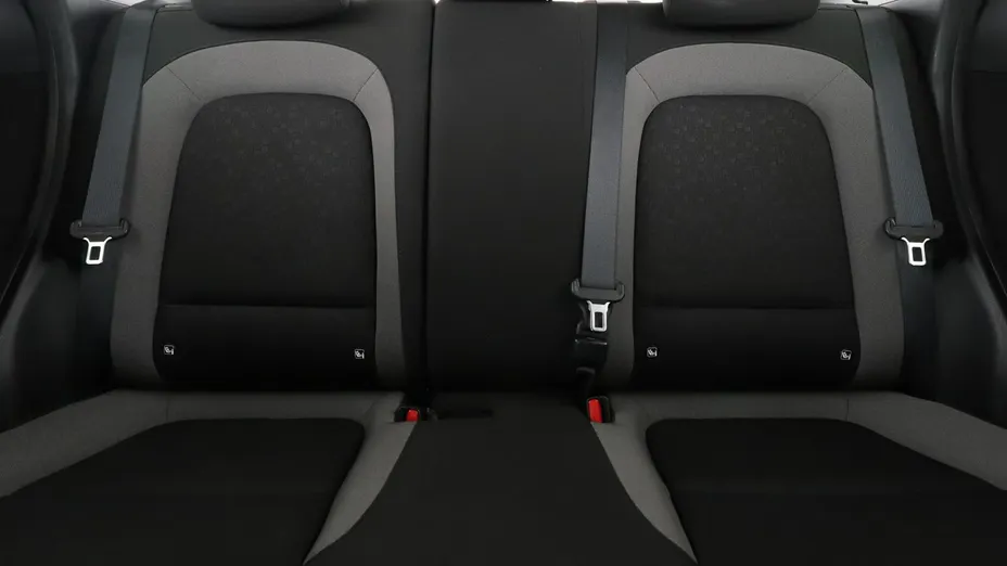 HYUNDAI Kona -