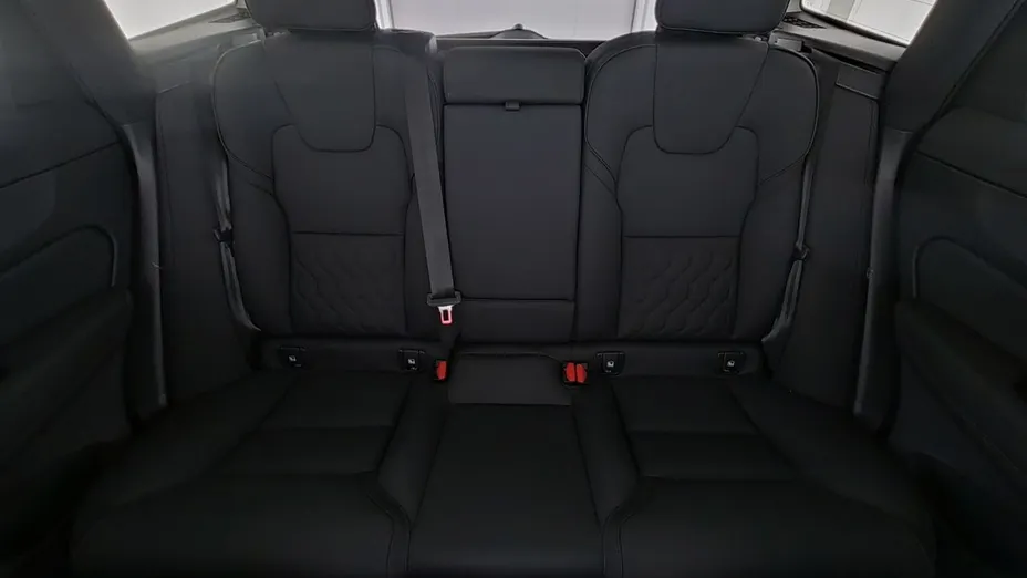 VOLVO XC60 -