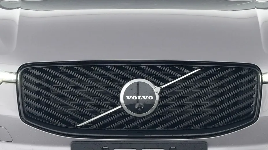 VOLVO XC60 -