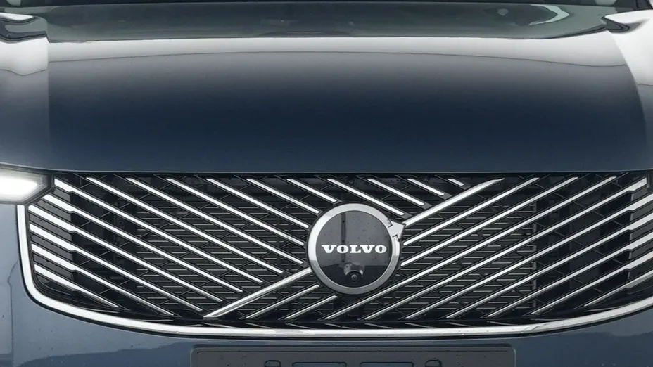 VOLVO XC90 -