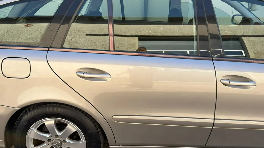 MERCEDES-BENZ E Klasa -
