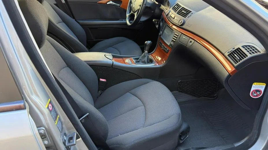 MERCEDES-BENZ E Klasa -