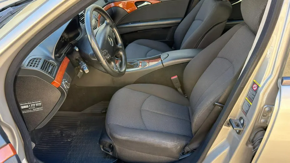 MERCEDES-BENZ E Klasa -