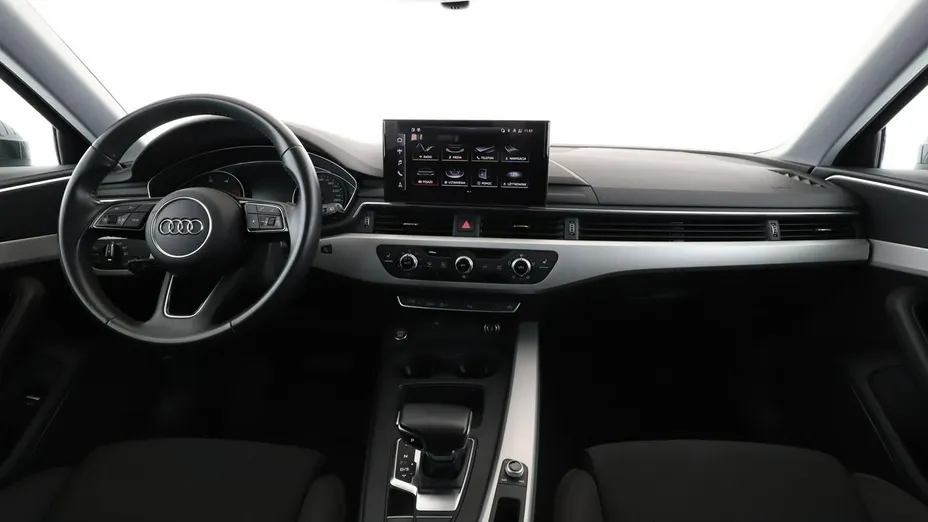 AUDI A4 -