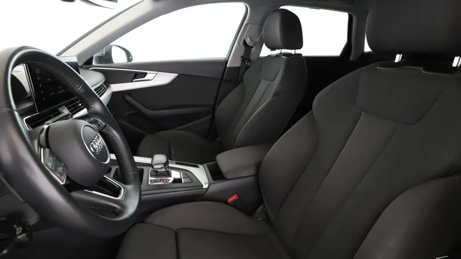 AUDI A4 -