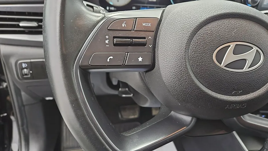 HYUNDAI i20 -