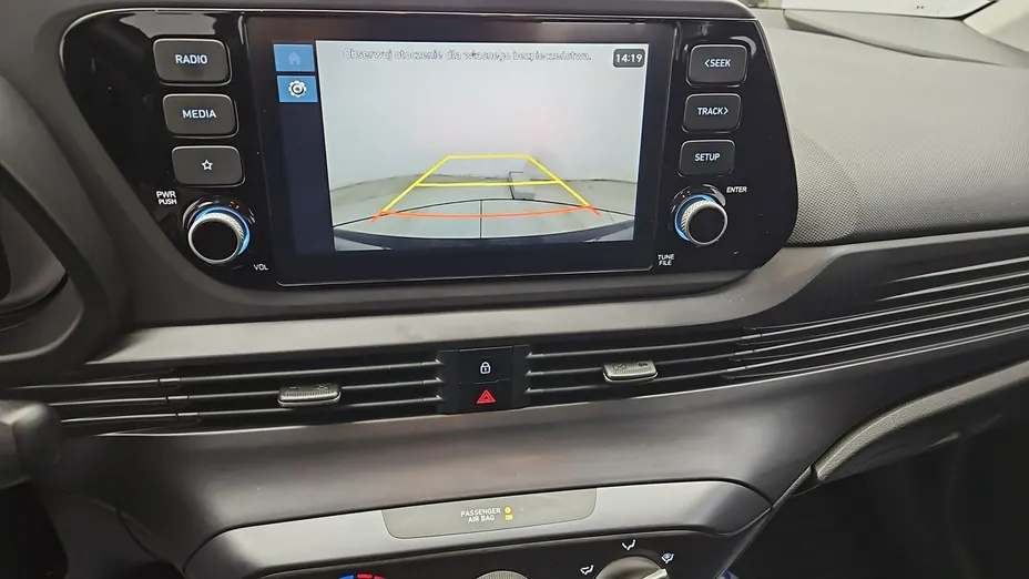 HYUNDAI i20 -