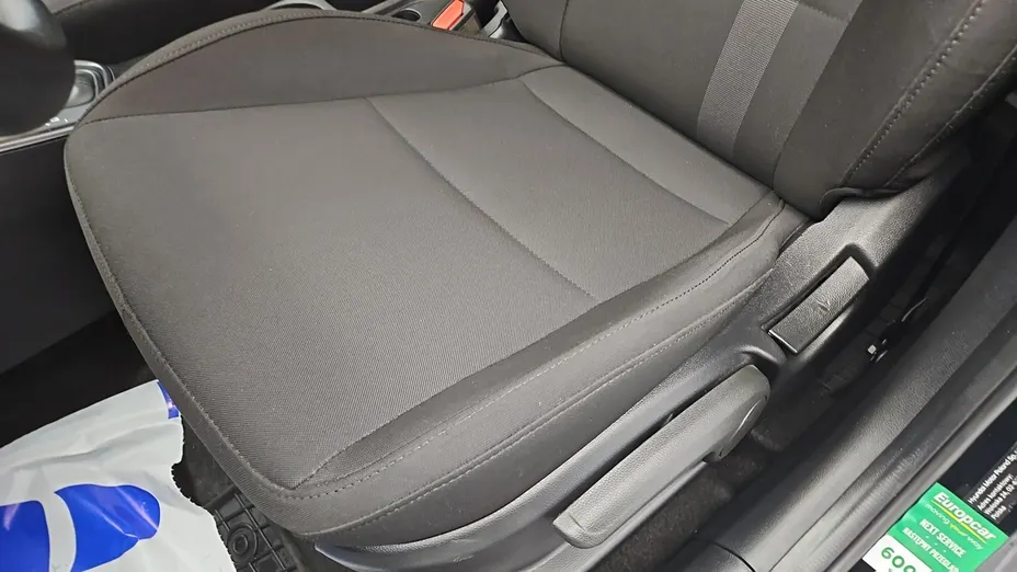 HYUNDAI i20 -