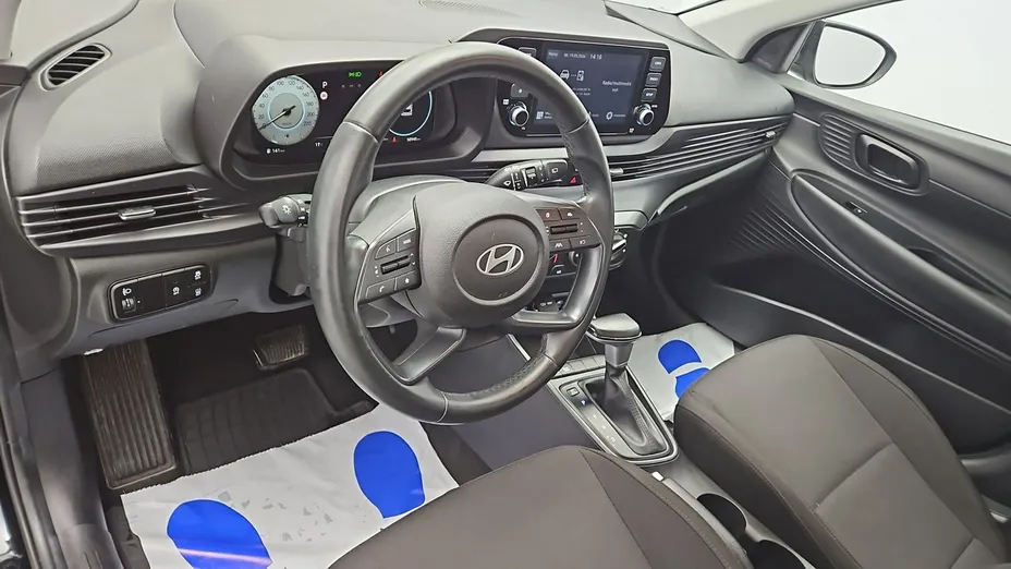 HYUNDAI i20 -