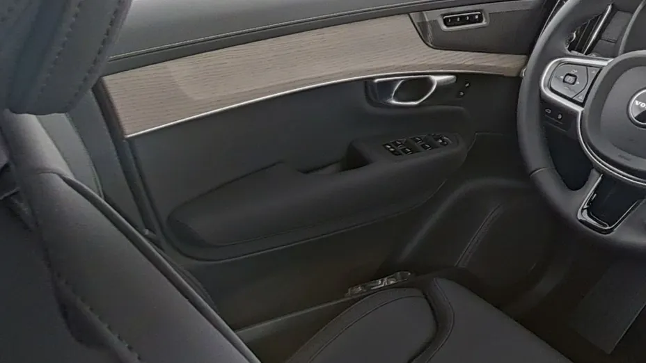 VOLVO XC90 -
