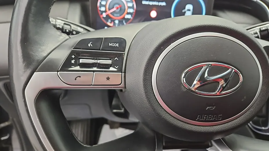 HYUNDAI Tucson -