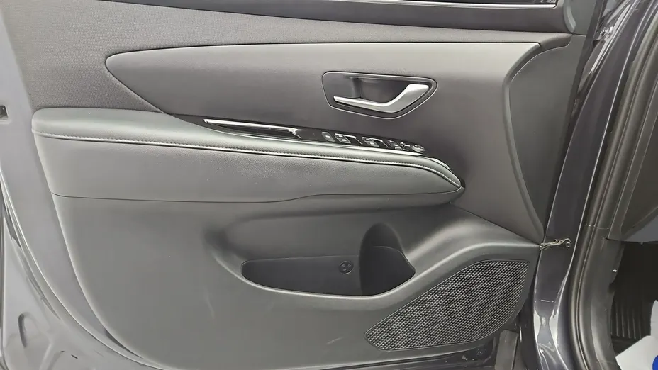 HYUNDAI Tucson -