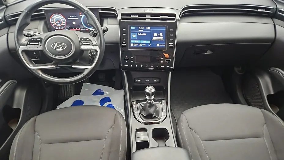 HYUNDAI Tucson -