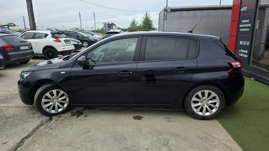 PEUGEOT 308 -
