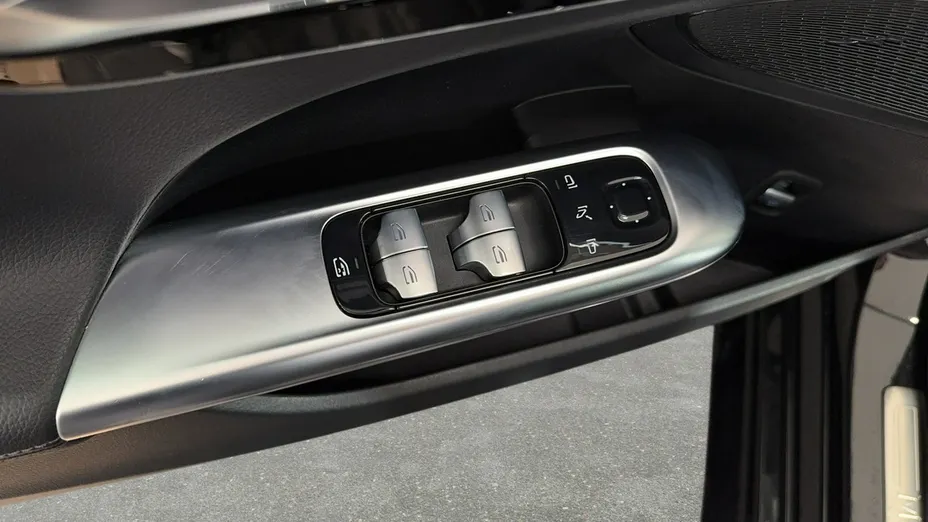 MERCEDES-BENZ C Klasa -