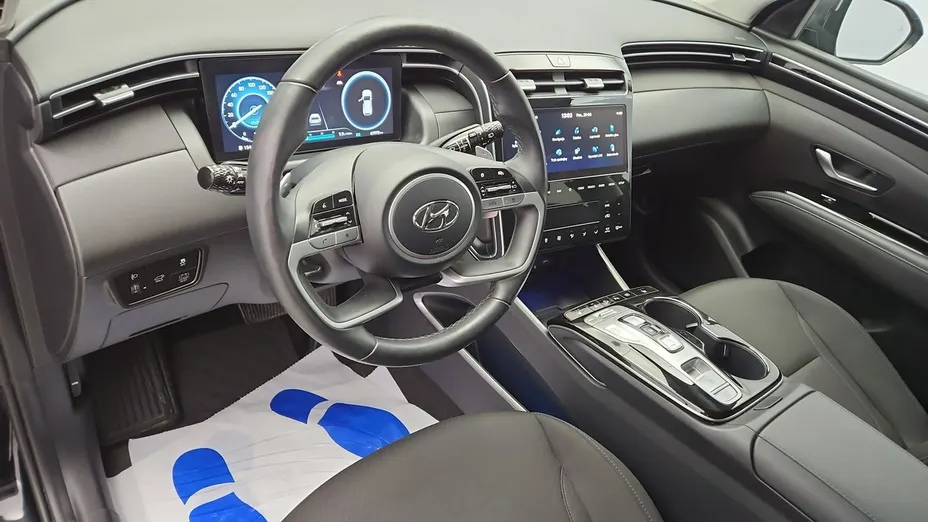 HYUNDAI Tucson -