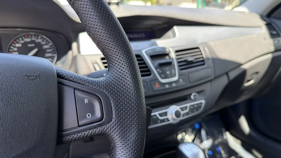 RENAULT Laguna -