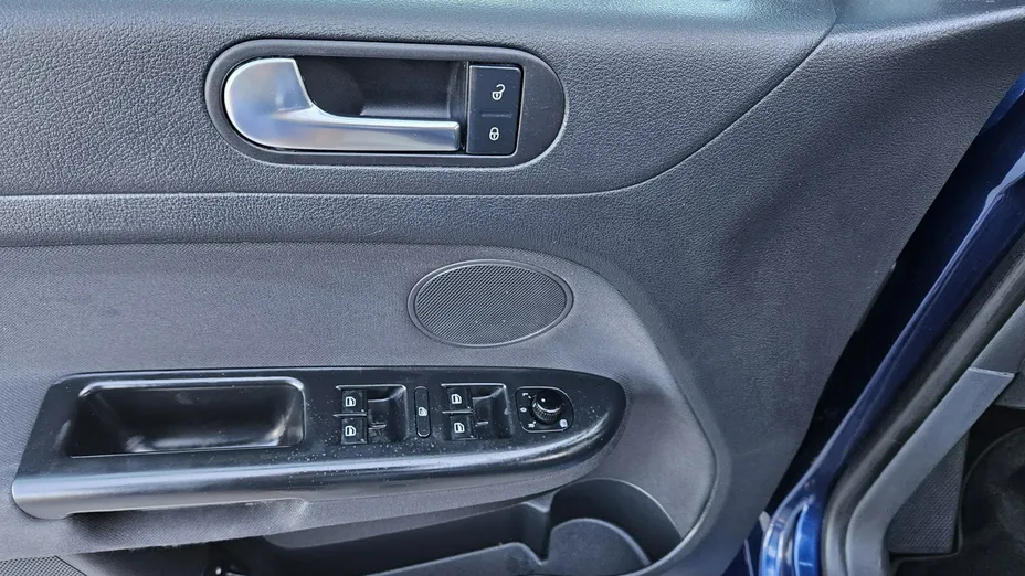 VOLKSWAGEN Golf Plus -