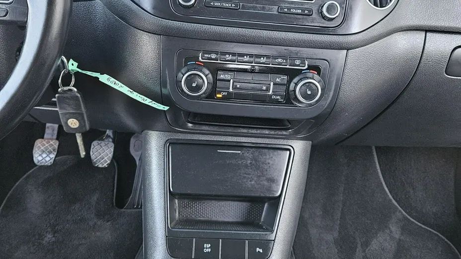 VOLKSWAGEN Golf Plus -