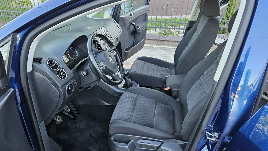 VOLKSWAGEN Golf Plus -
