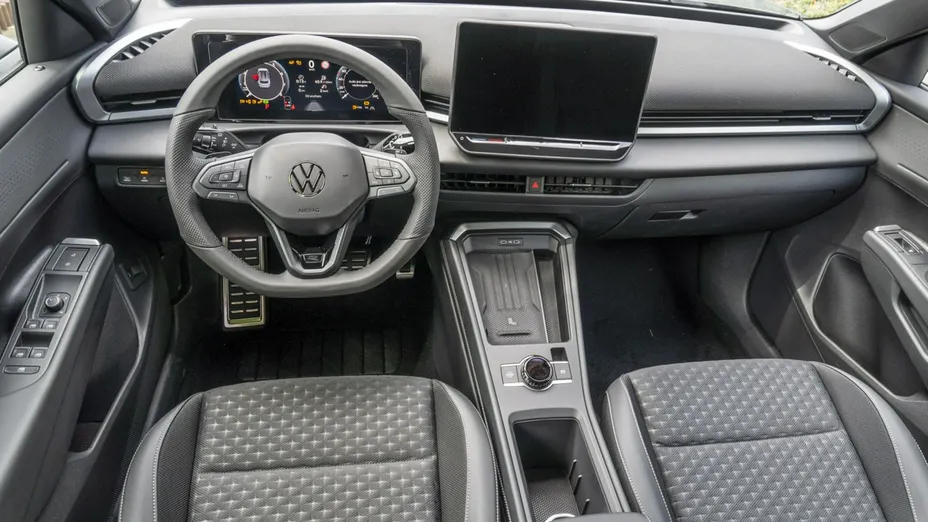 VOLKSWAGEN T-ROC -