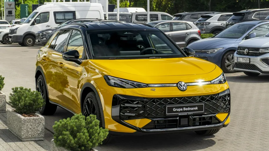VOLKSWAGEN T-ROC -