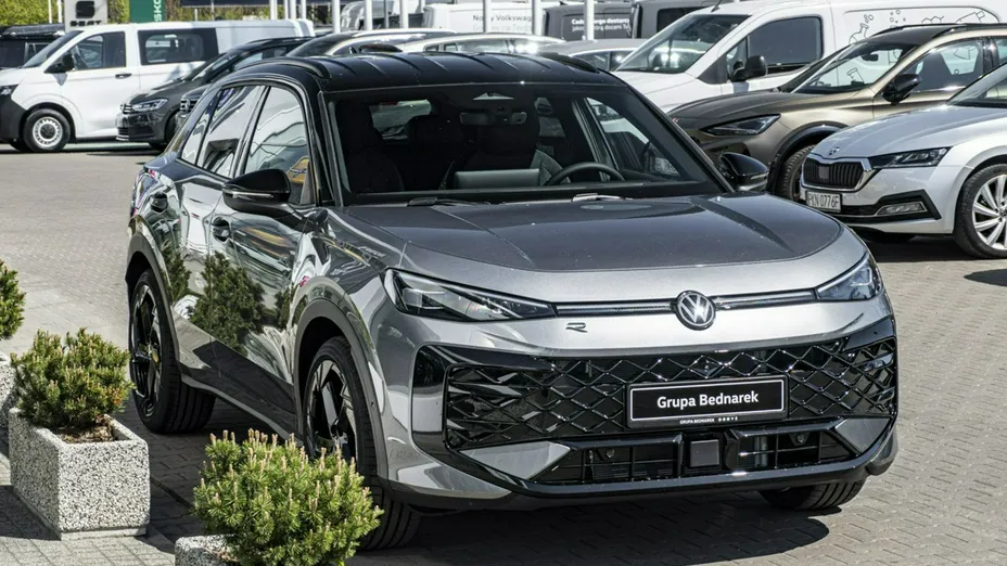 VOLKSWAGEN T-ROC -