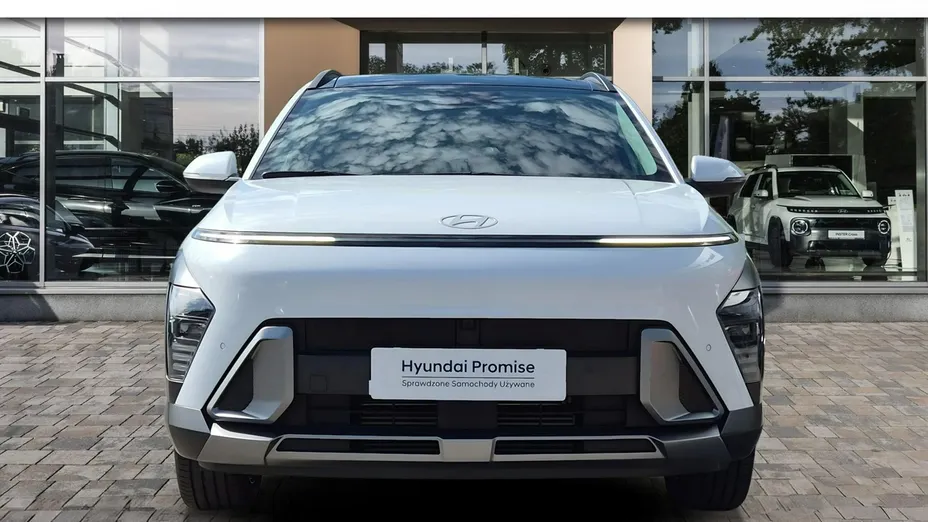 HYUNDAI Kona -