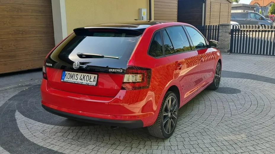 SKODA Rapid -