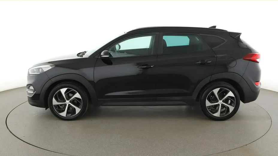 HYUNDAI Tucson -
