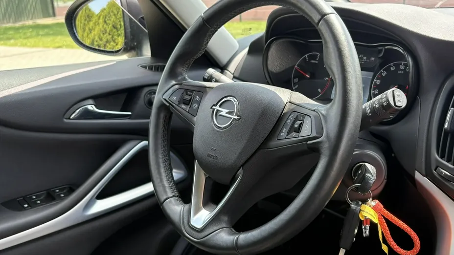 OPEL Zafira -