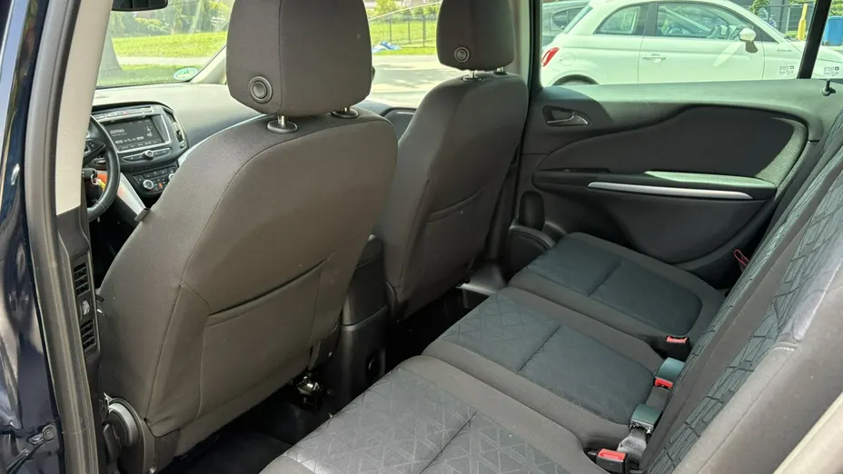 OPEL Zafira -