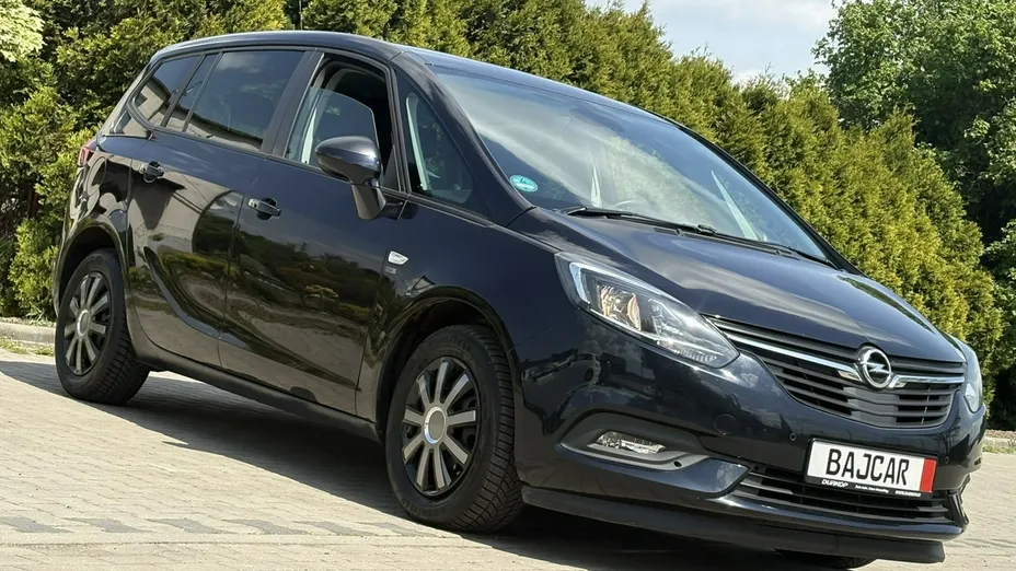 OPEL Zafira -
