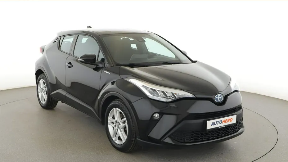 TOYOTA C-HR -