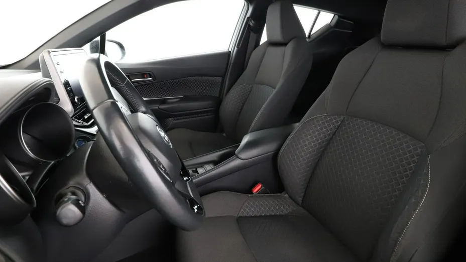 TOYOTA C-HR -