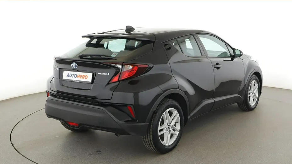 TOYOTA C-HR -