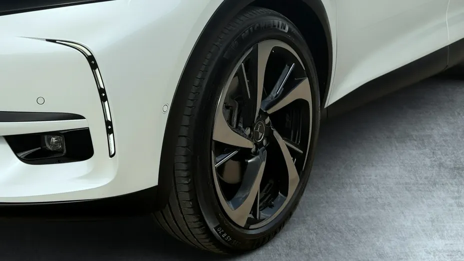 DS 7 Crossback -