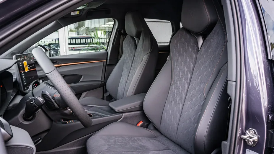 CUPRA Terramar -