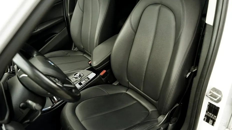 BMW X1 -