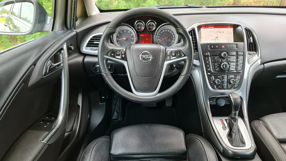 OPEL Astra -