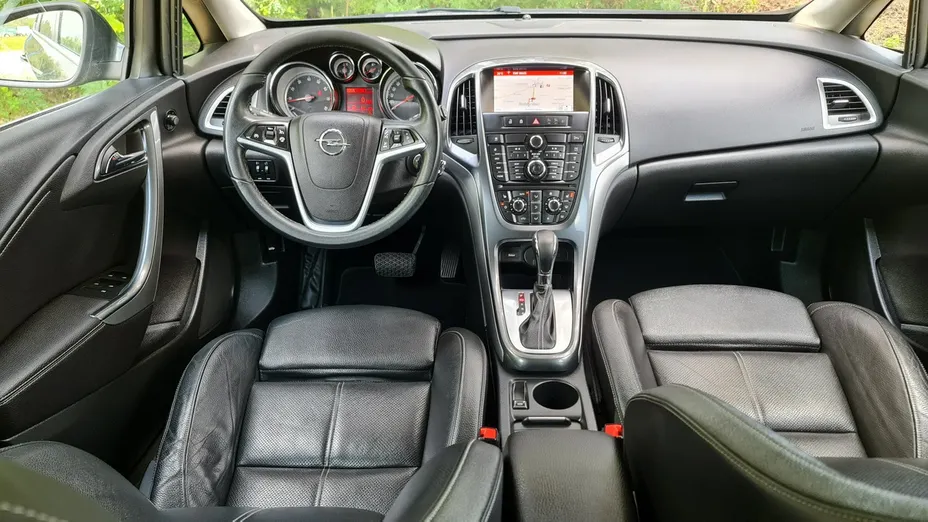 OPEL Astra -