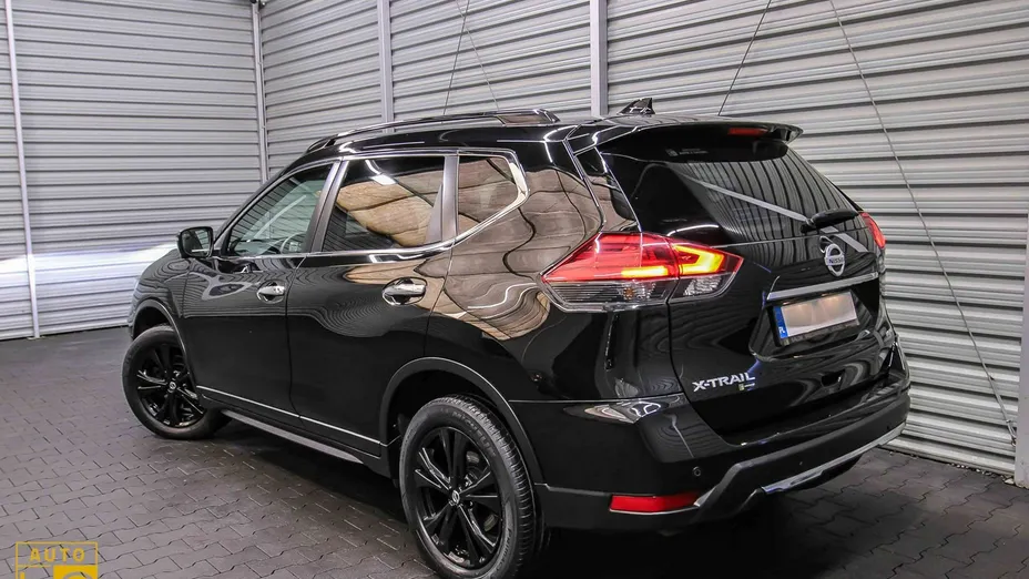 NISSAN X-Trail -