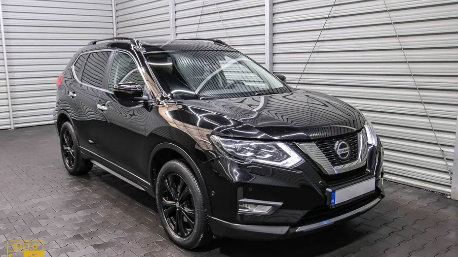 NISSAN X-Trail -