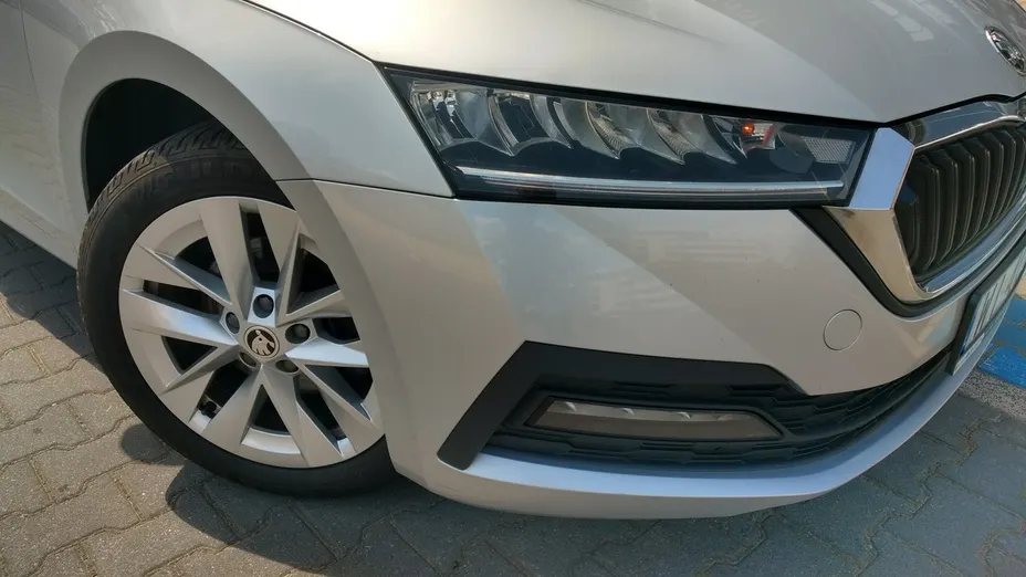 SKODA Octavia -