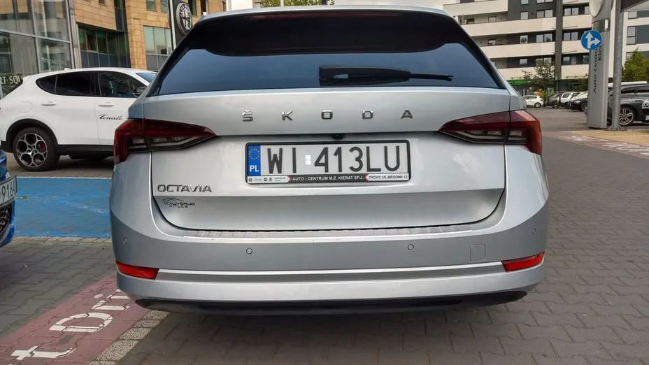 SKODA Octavia -