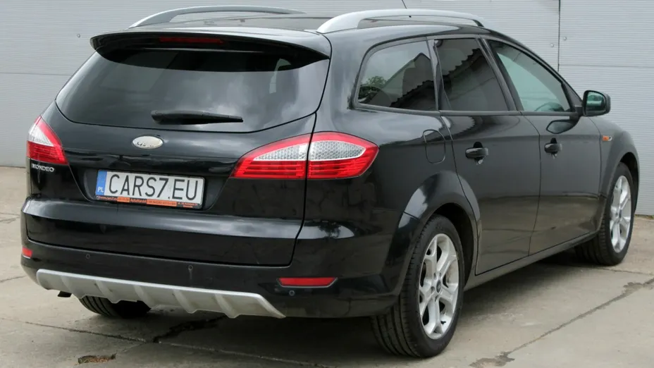 FORD Mondeo -