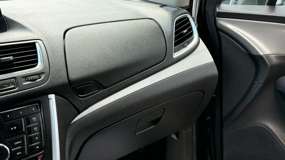 OPEL Mokka -