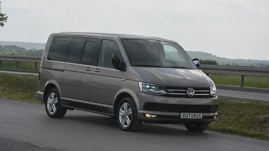 VOLKSWAGEN Multivan -