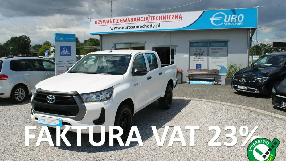 TOYOTA HiLux -