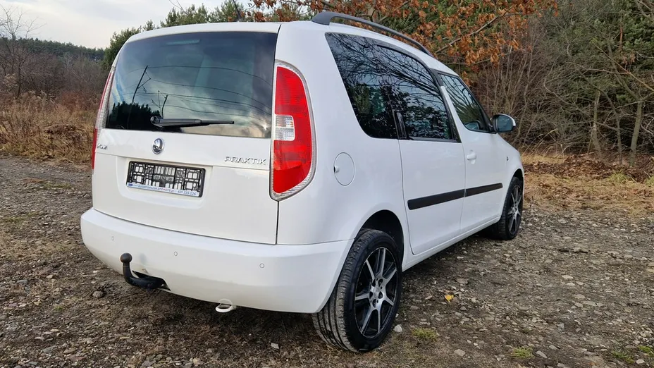SKODA Roomster -